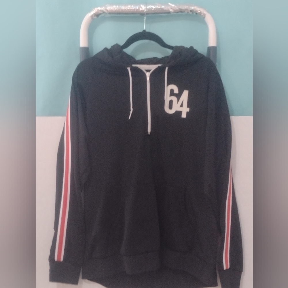 Old Navy Black and White Hoodie